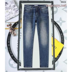ジーンズ超人気モデル入荷 即完売 好評品コピー 品 ブランドGIVENCHY