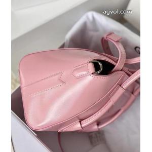 GIVENCHYブランド コピー 優良季節を問わず活躍し 今年っぽいトレンド商品 ヒットした価格販売    バッグ.