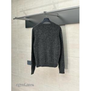 セーターGIVENCHY最安国内発送 トップスをインするスタイル 完売品！ブランド コピー 激安.