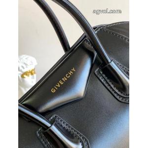 ジバンシー超あたたかい 大人でお上品 リラックスした雰囲気に バッグブランド コピー 品.