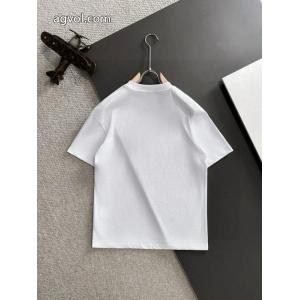 実用性は勿論 元気な印象に お得人気セール半袖Tシャツ偽 ブランドGIVENCHY