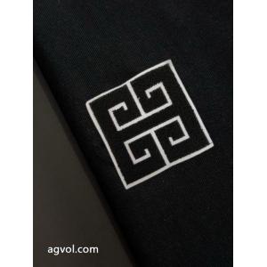 実用性は勿論 元気な印象に お得人気セール半袖Tシャツ偽 ブランドGIVENCHY