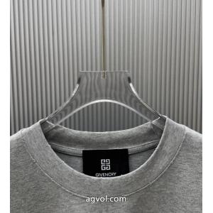 偽 ブランド 通販2026一番最高人気 北欧ブランド 雑誌掲載シャツGIVENCHY..