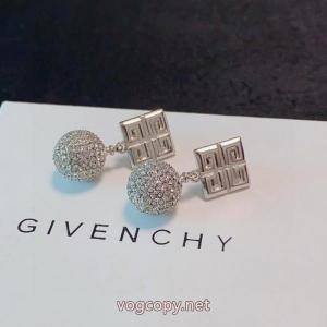 ブランド スーパー コピー 優良店人気沸騰中 人目を引く存在感 上質な材料GIVENCHY    ..