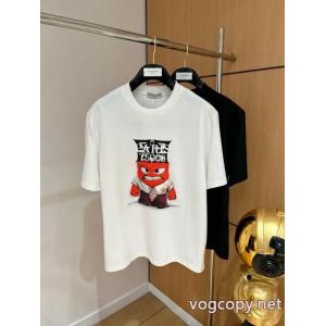 半袖TシャツGIVENCHY雑誌にも人気掲載アイテム 抜群の吸汗性 在庫あり即納ブランド 偽物 激安 通販