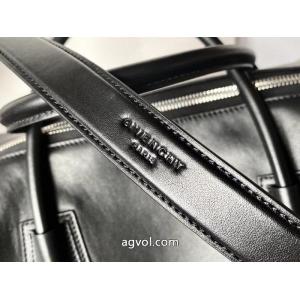 GIVENCHY 2026ブランドコピー バッグ大人っぼい 人気雑誌掲載 無造作.