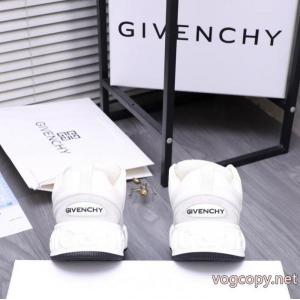 ブランド 偽物 激安 通販GIVENCHY今年の2026は最安値 キラキラ 季節の人気アイテムスニーカー