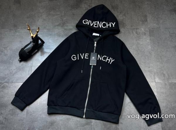 ブランド コピー 優良お洒落上級者今季大注目GIVENCHYコート 0