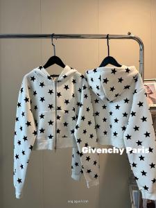 GIVENCHYコート期間限定大人っぽい印象が素敵スーパー コピー 販売