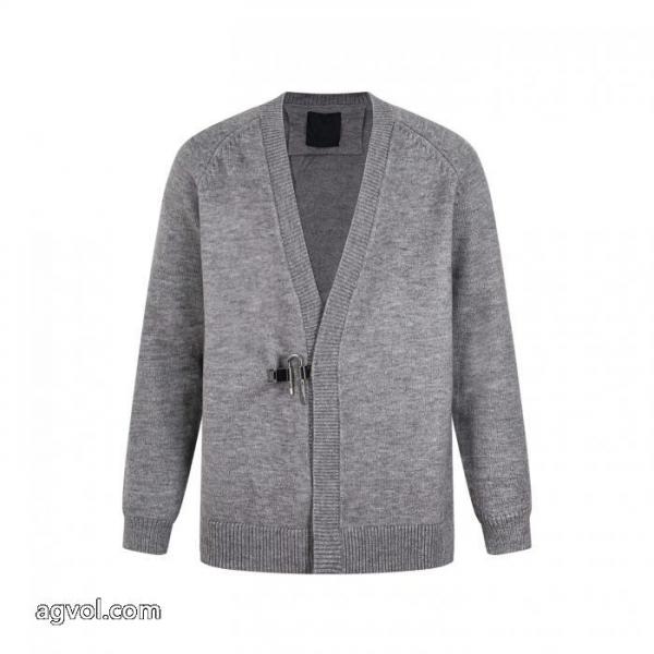 GIVENCHYの新作秋冬カーディガンセーターコート 2
