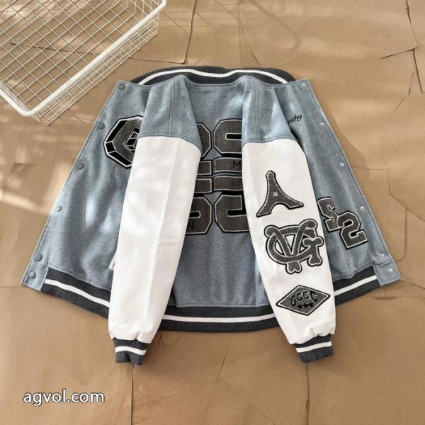 GIVENCHY 52スエードタオル刺繍野球服コート 1