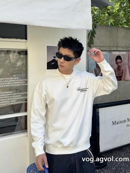 GIVENCHYパーカー品薄お早めに 撥水素材 新作限定大人でお上品偽物 通販 0