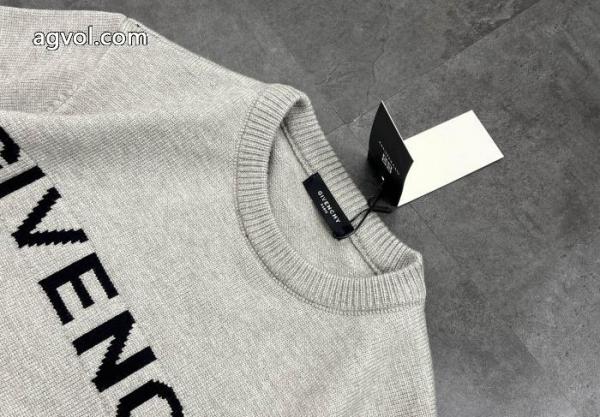 偽物 ブランド 激安セータークリスマス人気商品 先行入荷 格安通販GIVENCHY 3