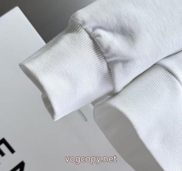     パーカー飽きの来ない 定番のストリートスタイル デイリー使いに最適コピー ブランド 通販GIVENCHY. 6 