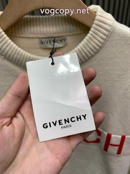 GIVENCHYコピー 品 販売新作商品人気セール 入手困難 永遠の定番セーター 2