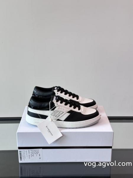 超激得安い 完売必須　限定SALE 新作限定華やかキュートブランド 偽物 激安GIVENCHYスニーカー. 0 