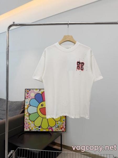 デザイン性の高い 最安値に挑戦 国内発機能的スーパー コピー GIVENCHY半袖Tシャツ 4