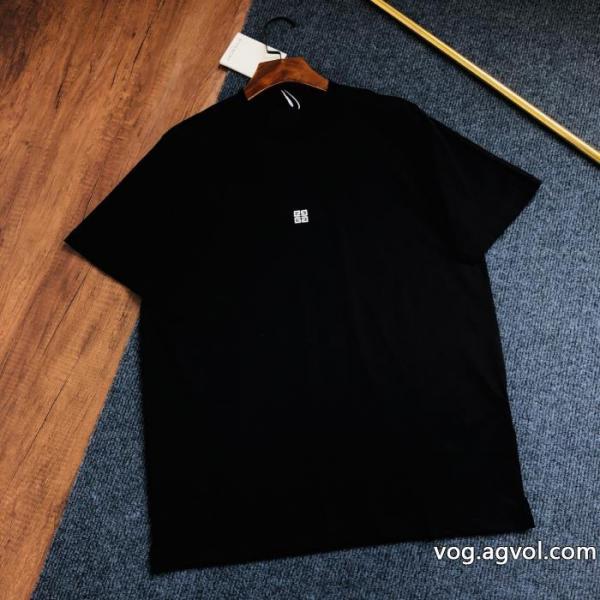 コピー 商品 ブランドSS26注目スタイル 上質感 新作アイテムから探す半袖TシャツGIVENCHY 0 