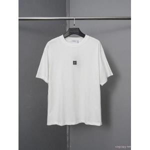 ブランド 品 スーパー コピーGIVENCHY雑誌掲載 2026fw トレンド 先取り半袖Tシャツ