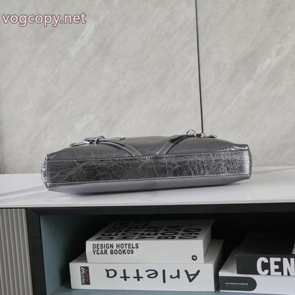     バッグ大人っぼい ～希少    上品な落ち感あるGIVENCHYブランド 偽物 激安. 5 