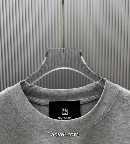 偽 ブランド 通販2026一番最高人気 北欧ブランド 雑誌掲載シャツGIVENCHY.. 3