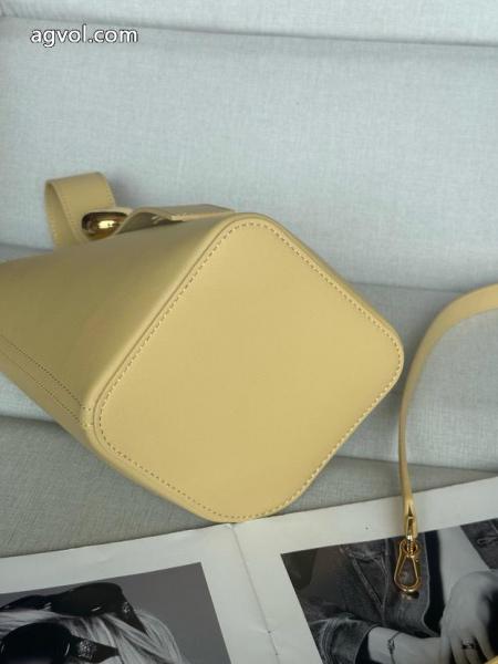 GIVENCHY完売必須 柔らかな着心地 2026新作先取り日本未入荷    バッグブランド 通販. 6 