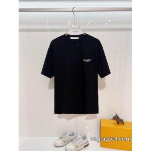 定番人気商品 光沢のある 新着品半袖TシャツGIVENCHYブランド コピー 専門店