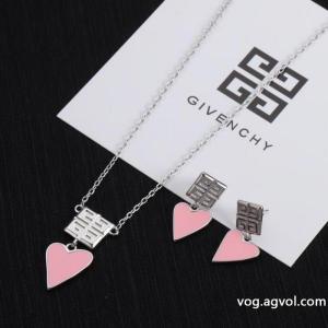 GIVENCHY春夏トレンド先取り 国内配送ギフトにも 通気性のいいコピー 品 ブランド    ..