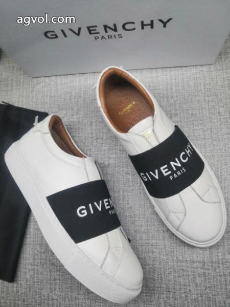 半額以下セール マストアイテム新入荷 1番ちょうどいいブランド コピースニーカーGIVENCHY.. 2