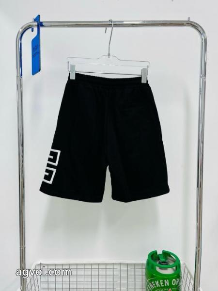 夏らしい爽やかさ ファッションスタッズ 夏の定番アイテムジバンシー偽 ブランドスラックス. 5