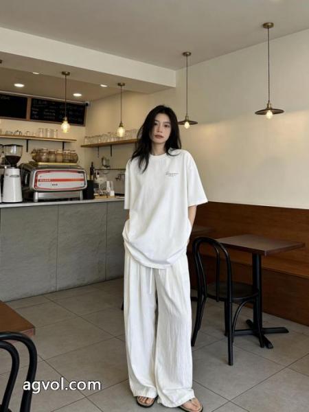 ブランド コピー 専門TシャツGIVENCHY超特価数量限定 狙い目 クール印象. 3
