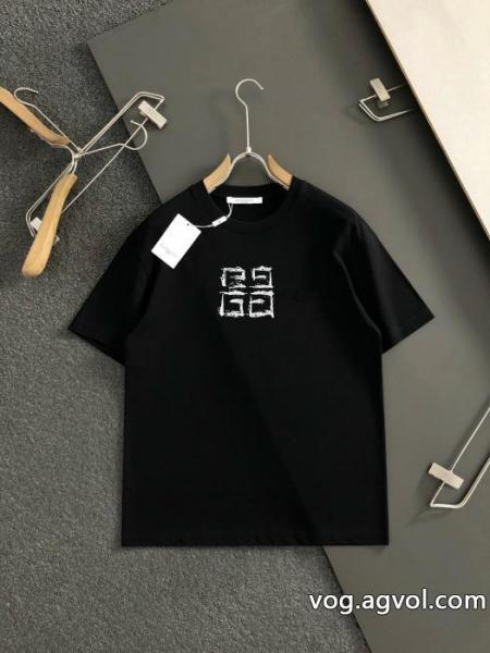 GIVENCHYブランド 激安 サイト最新作入荷 大切な日に 2026新商品半袖Tシャツ 0