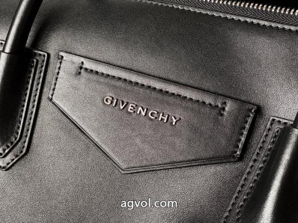 GIVENCHY 2026ブランドコピー バッグ大人っぼい 人気雑誌掲載 無造作. 5 