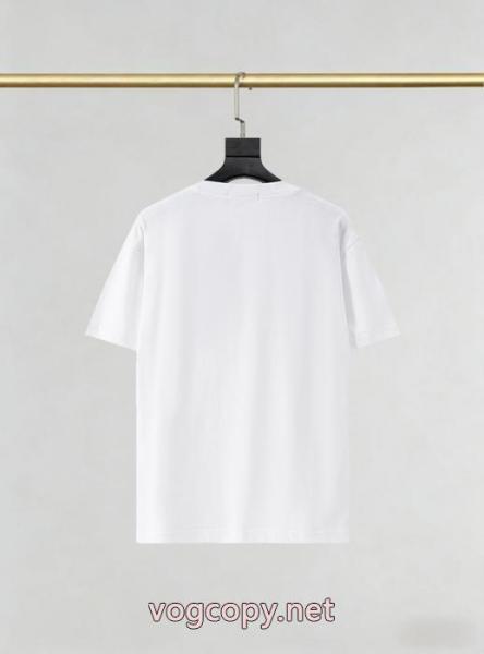 ジバンシィ半袖Tシャツ新作入荷格安 実用性が高い 若い世代に評判がいいブランド フェイク 2