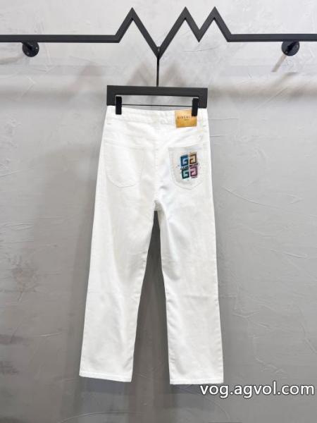 ブランド コピー バックGIVENCHYHOT品質保証 高評価の人気品  セレブに大人気ジーンズ 0 
