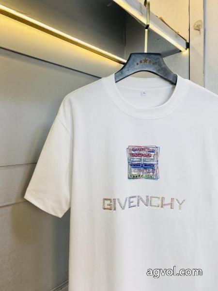 GIVENCHYTシャツスーパー コピー ブランド首胸ロゴ 超数量限定 HOT品質保証. 4