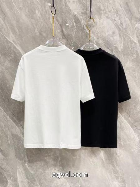 coolな 最新作入荷 人気高いアイテム半袖Tシャツブランド コピー ショップGIVENCHY 3