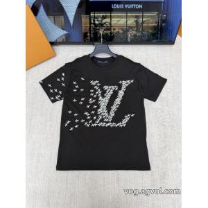 雑誌掲載 秋冬季節限定 高級感溢れるLOUIS VUITTON 2026スーパー コピーTシャツ.